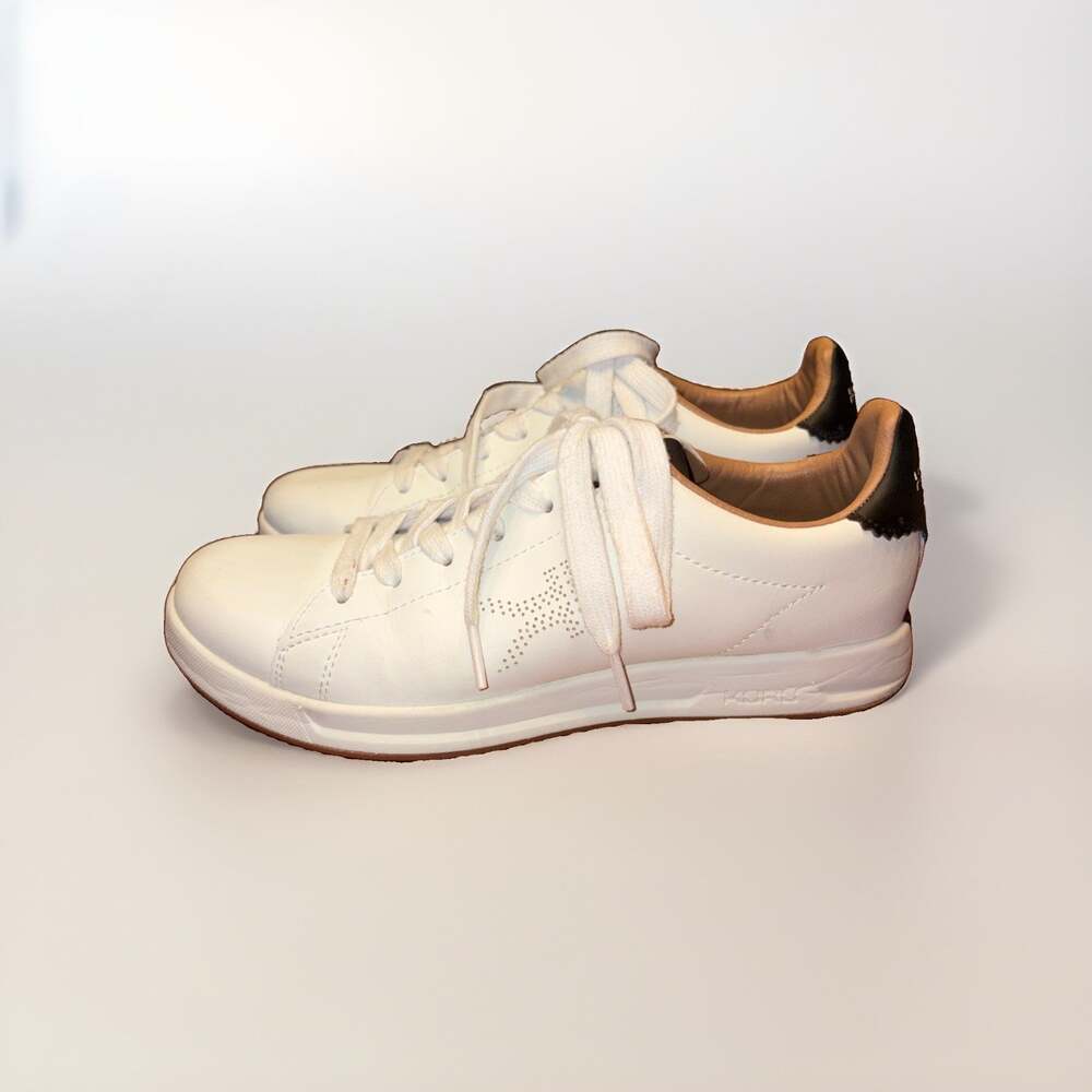 KURU Roam Women's 8 Classic Court Sneaker Leather Shoe Bright White-Jet Black
